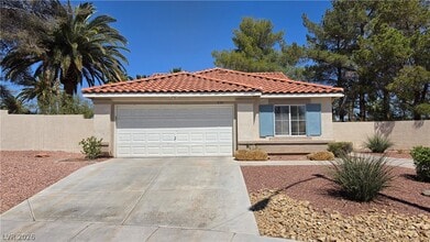 Building Photo - 604 Palmwood Ln