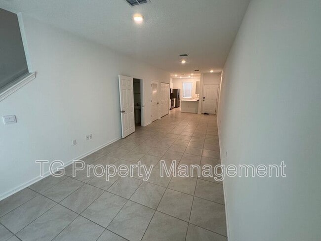 Building Photo - 109 Montellano Rd