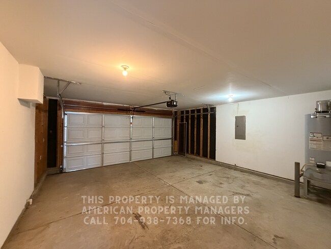 Building Photo - 5843 Dove Point Dr SW
