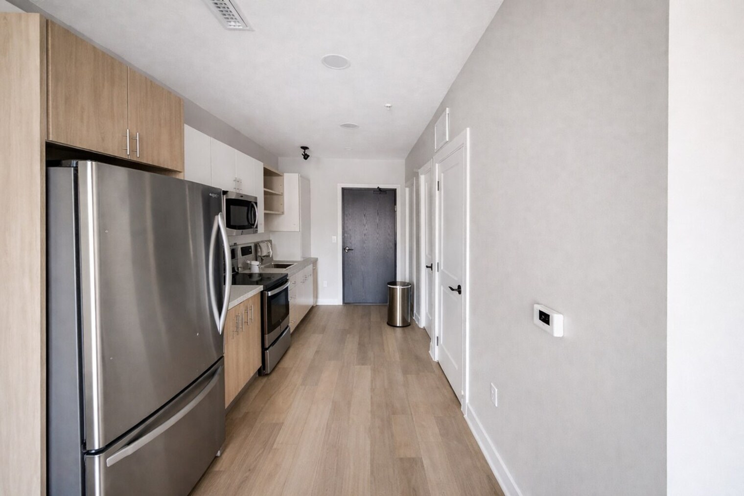 Building Photo - 4613 Capitol Ave