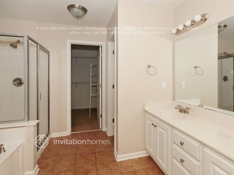 Building Photo - 4755 Smokestone Dr