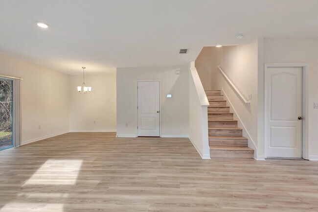 Building Photo - 1624 Primo Ct