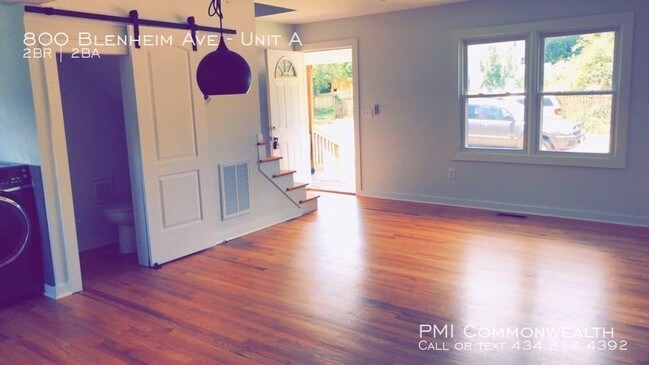 Building Photo - 2 Bed / 1.5 Bath Recently Remodeled
