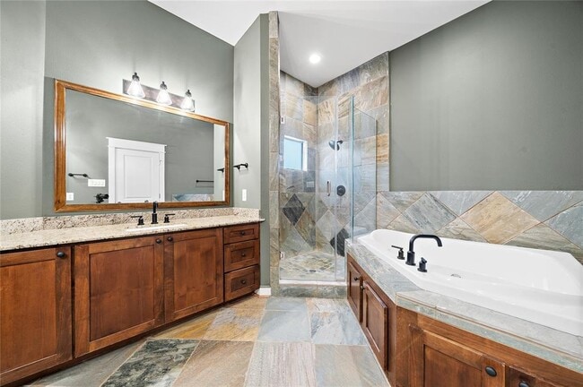 Building Photo - 4408 Dickson St