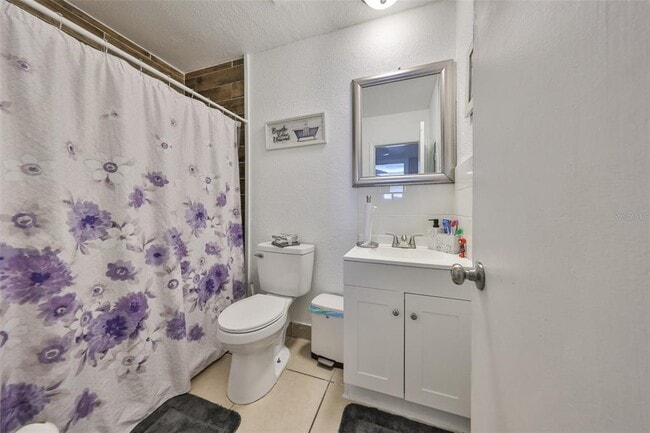 Building Photo - 11708 Balm Riverview Rd