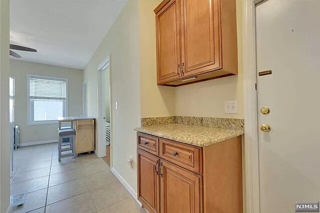 Building Photo - 430 Highland Ave