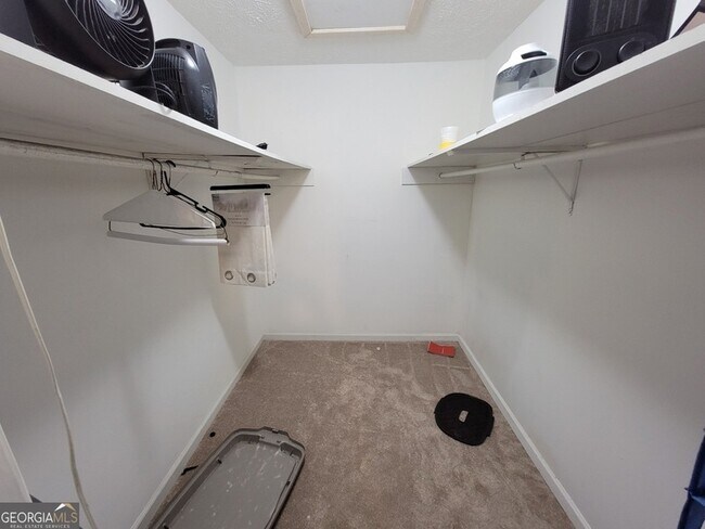 Building Photo - 3166 Big Springs Ct