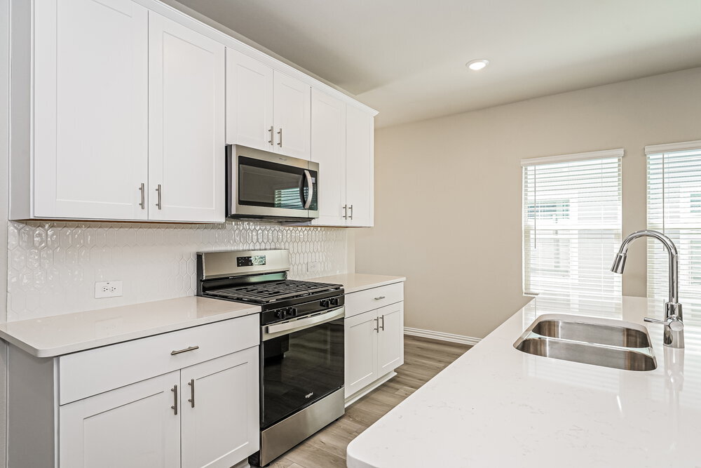 Building Photo - 1235 Paintbrush Dr