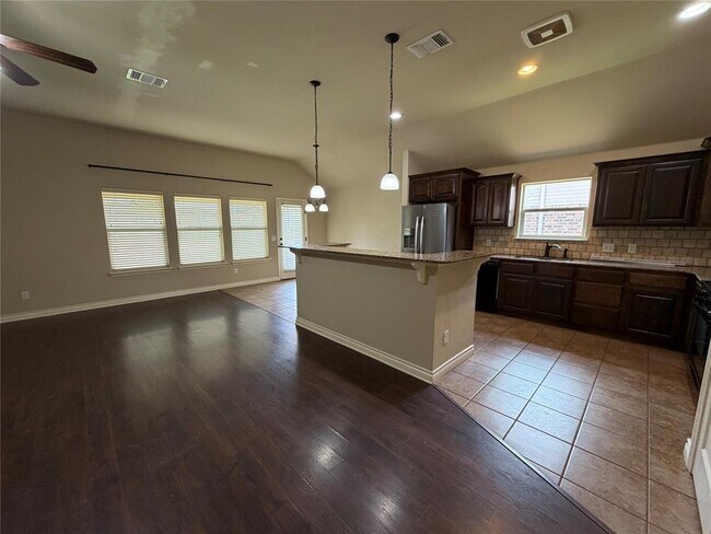 Building Photo - 3420 Bear Mountain Dr