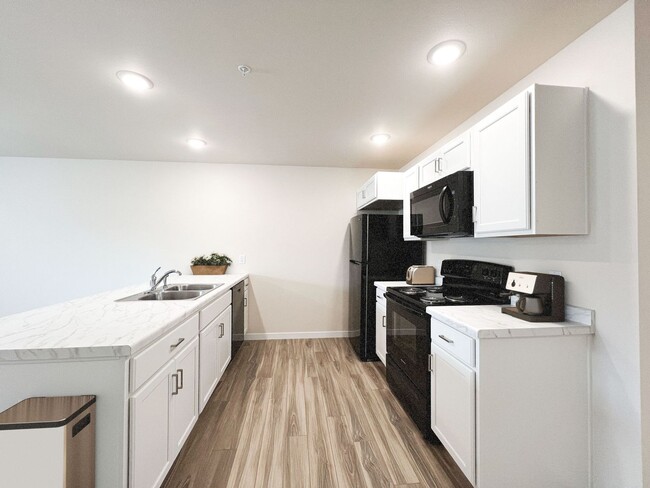 Interior Photo - Alexander Estates