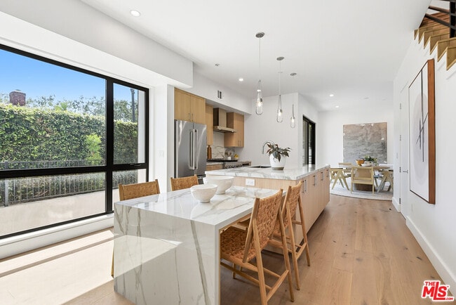 Building Photo - 4095 Sawtelle Blvd