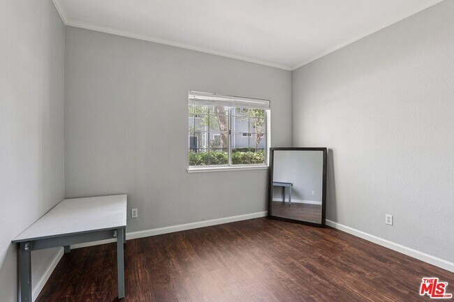 Building Photo - 1706 Bevin Brook Dr