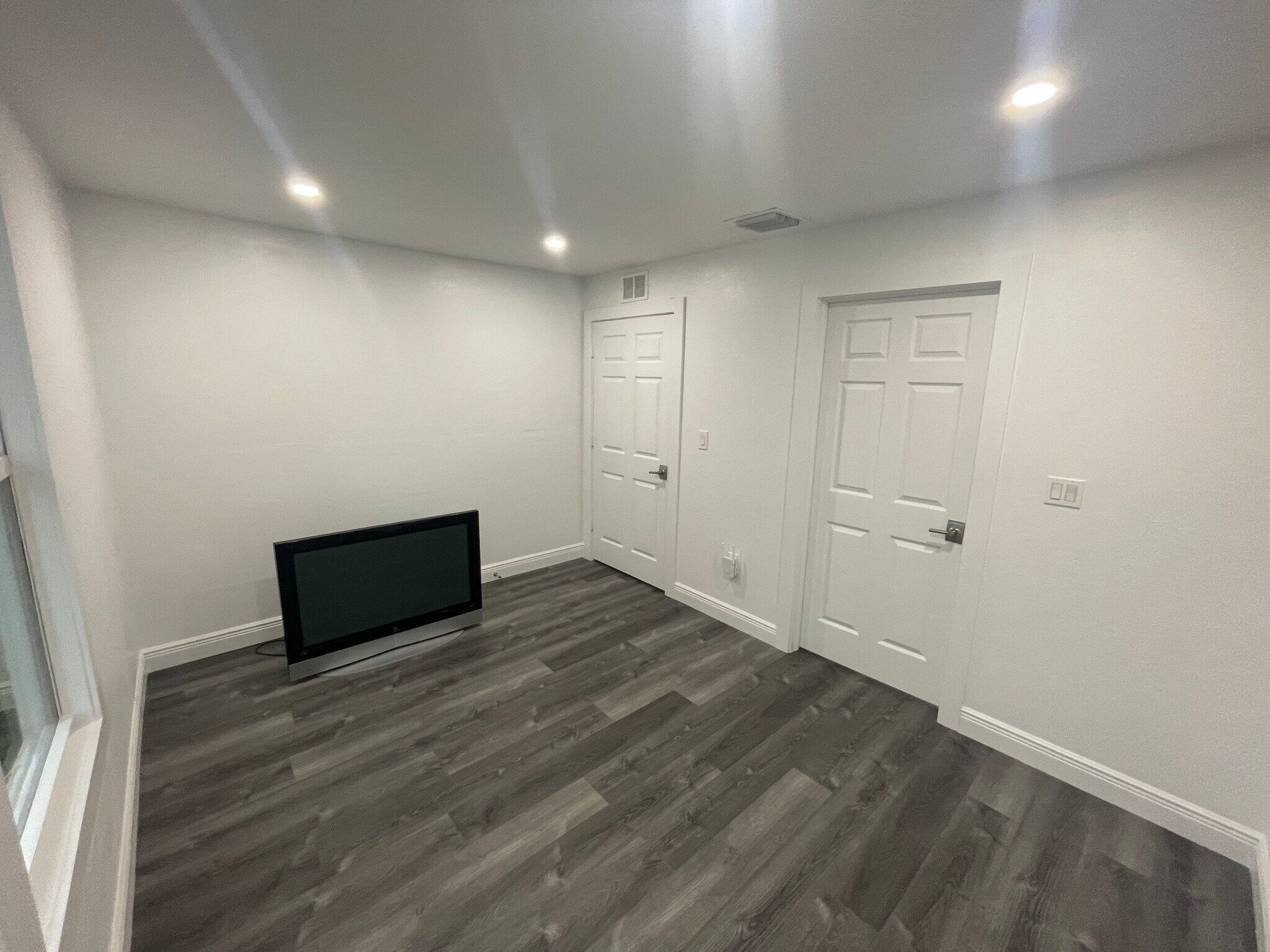 Building Photo - 3985 24th Ave SE