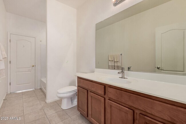 Building Photo - 298 E Diamond Trail