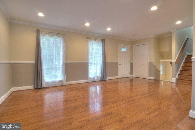 Building Photo - 2405 Earlsgate Ct