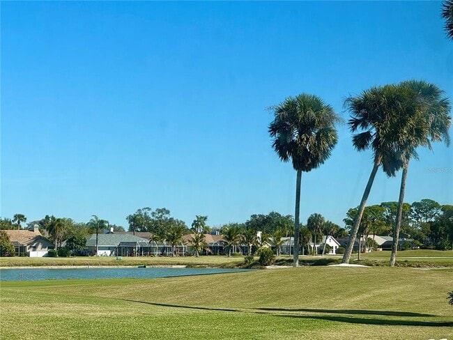 Building Photo - 3705 Torrey Pines Blvd