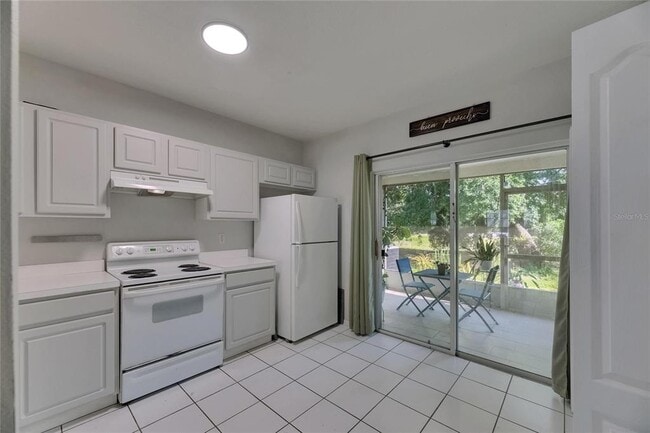 Building Photo - 2362 Lake Woodberry Cir