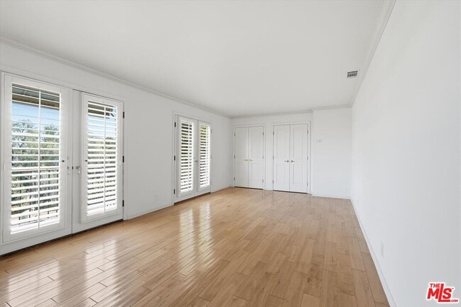 Building Photo - 6460 Via Colinita