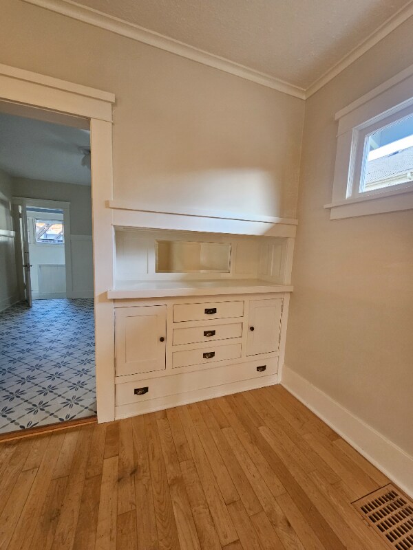 Building Photo - 3265 NE Alberta St