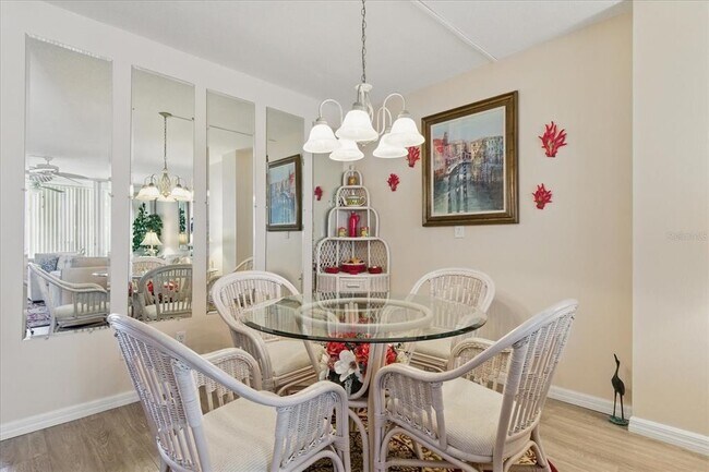 Building Photo - 244 St Augustine Ave