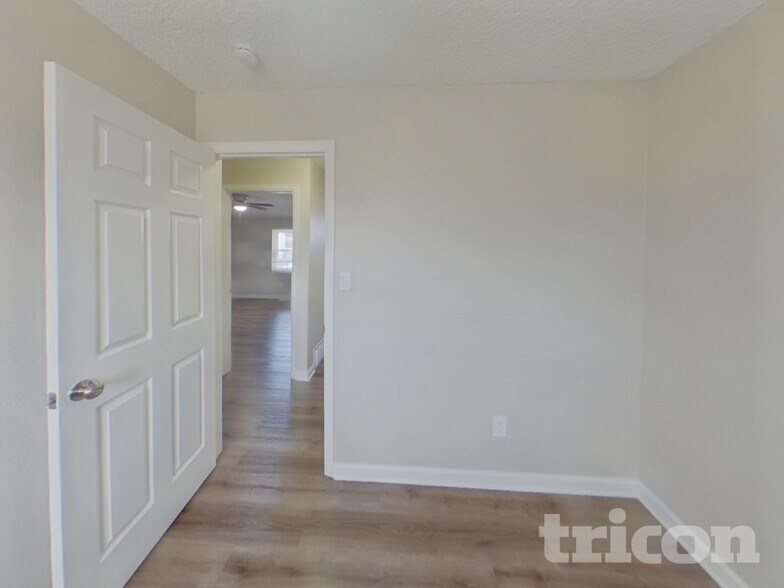 Building Photo - 1026 Wernimont Cir