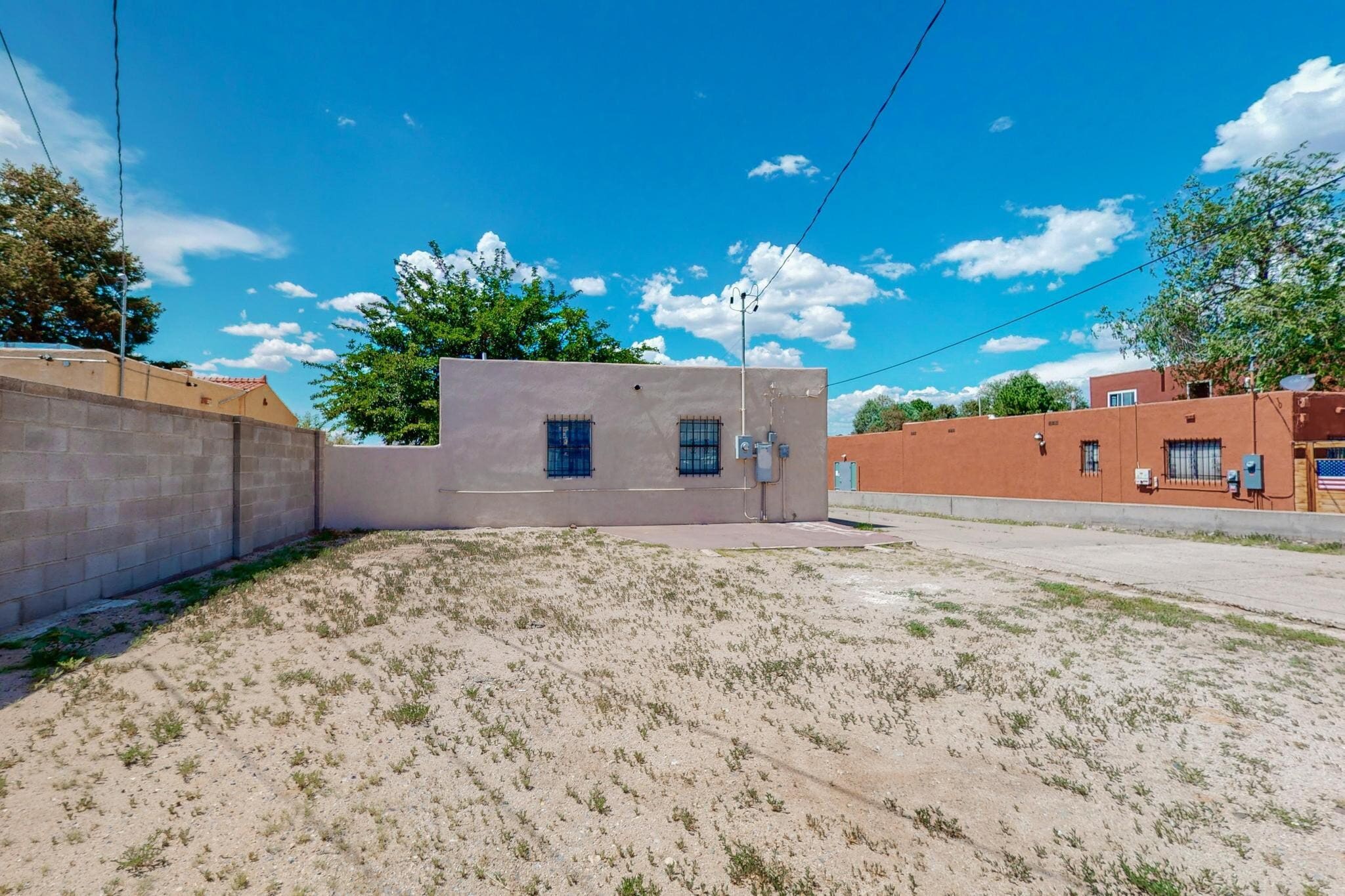 Building Photo - 3106 Monte Vista Blvd NE