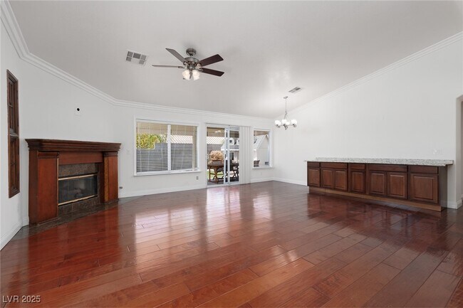 Building Photo - 1109 Deer Horn Ln