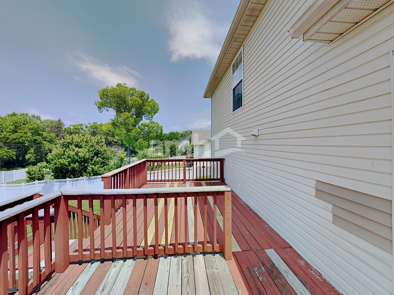 Building Photo - 6135 Steve Scarlett Pl