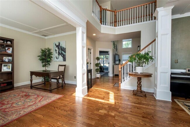 Building Photo - 1504 Belfaire Lake Tr