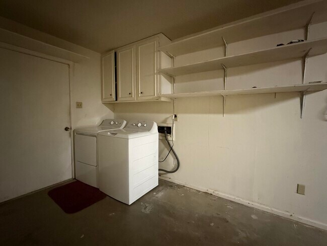 Building Photo - 3816 43rd St