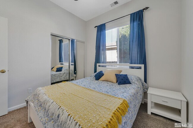 Building Photo - 10577 Eagle Falls Way