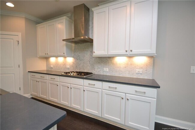 Building Photo - 977 Bristol Bridge Dr