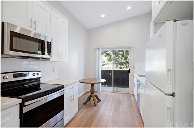 Building Photo - 68 Corniche Dr