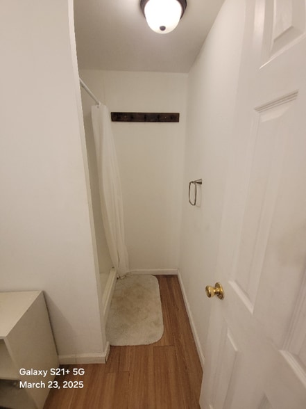 Building Photo - 2604 N M St