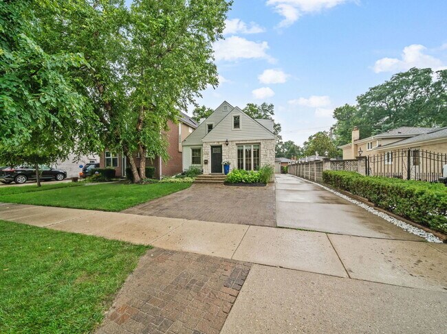 Building Photo - 1508 Potter Rd