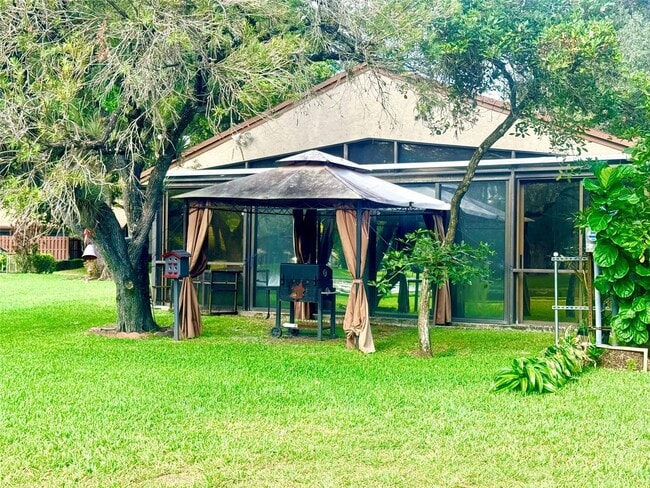 Building Photo - 22303 Misty Woods Way