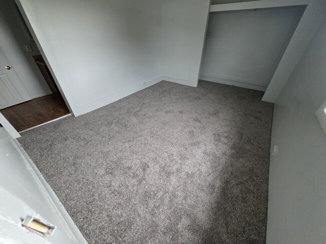 Building Photo - 79 Ridge Ave