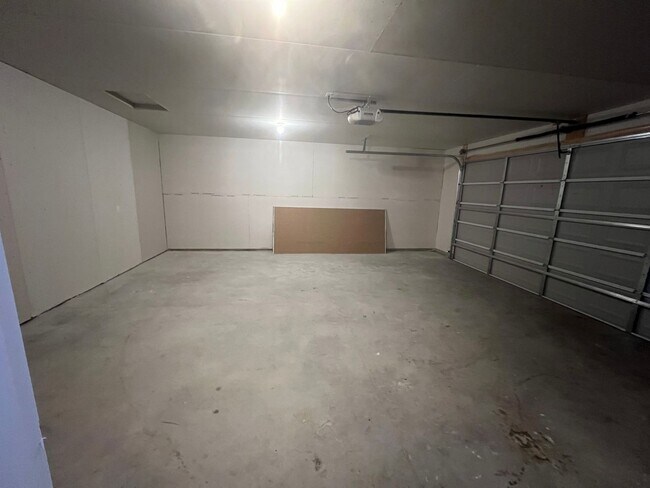 Building Photo - 3602 33rd St S