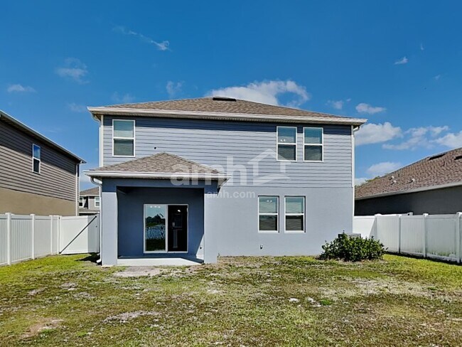 Building Photo - 1048 Lake Trudy Dr