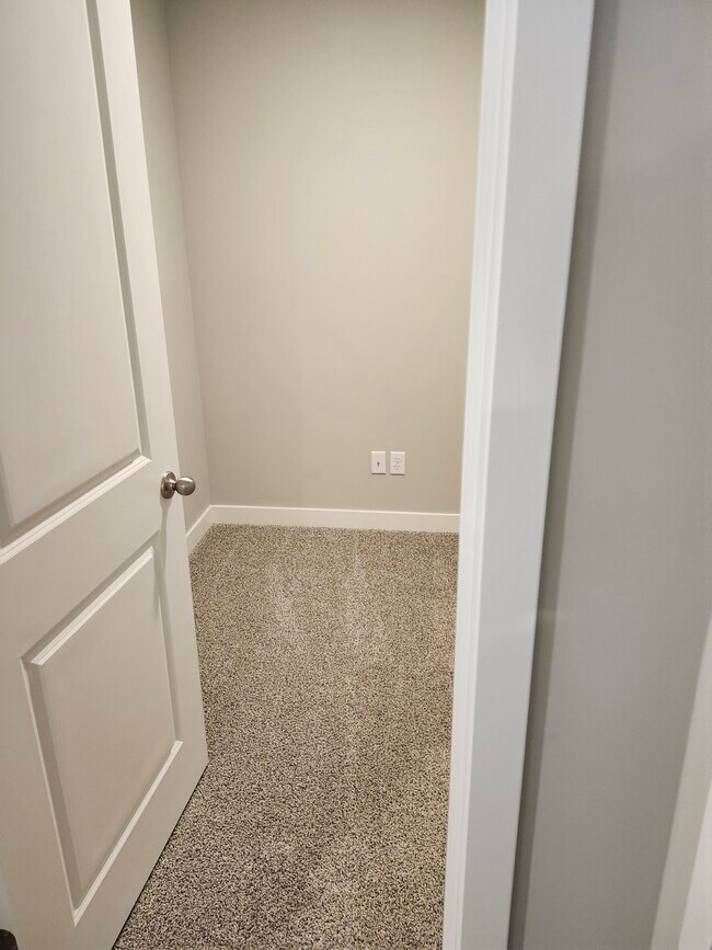 Building Photo - 11128 Balsam Pointe Trl