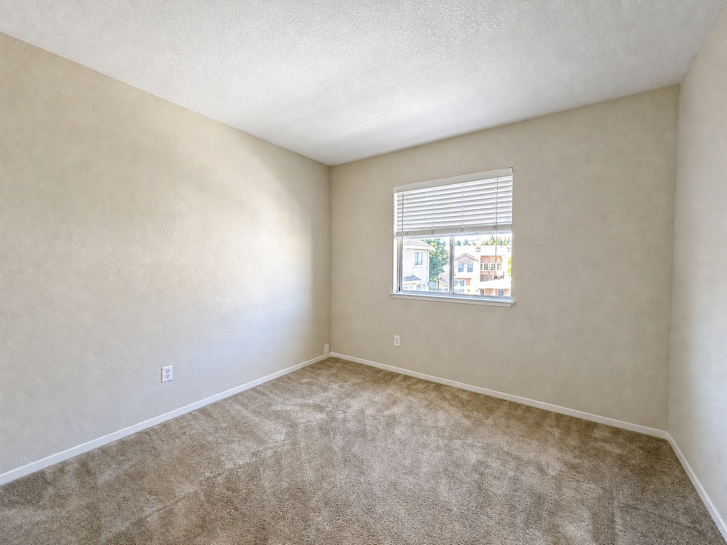 Building Photo - 5000 Starling St