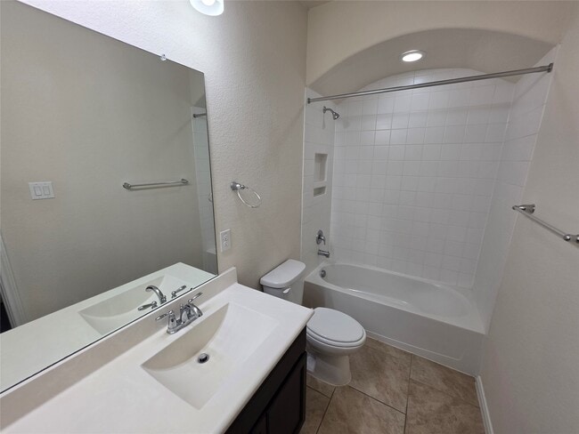 Building Photo - 14046 Sand Ridge Crossing