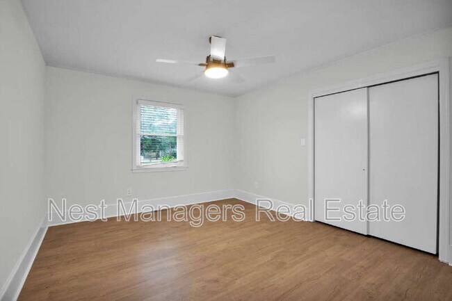 Building Photo - 301 Fairfield Rd