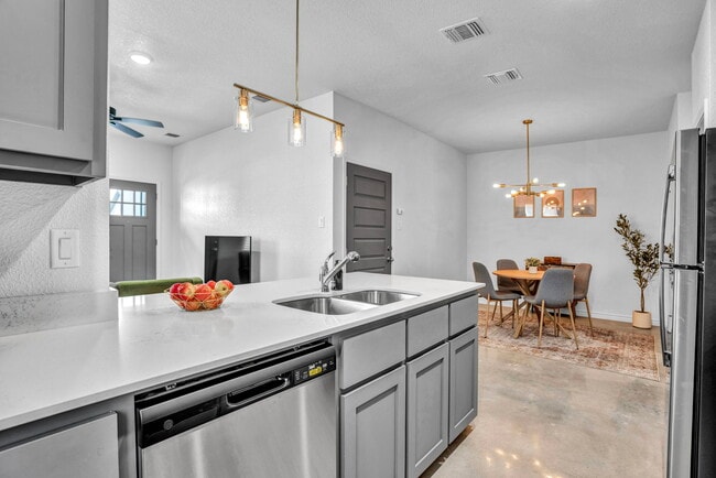 Building Photo - 311 Riptide Rd