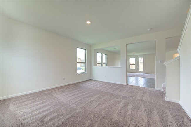 Building Photo - 6120 Whitewing Rd