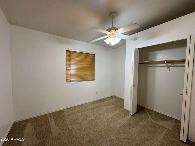 Building Photo - 551 W 21st Ave