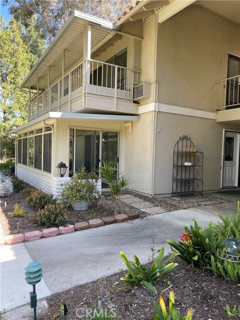 Building Photo - 638 Avenida Sevilla