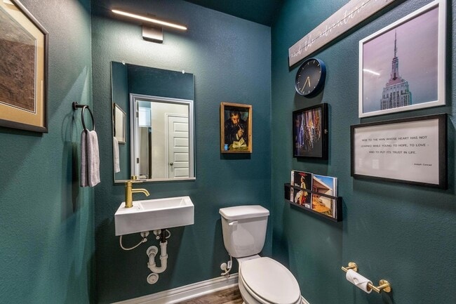 Building Photo - 7812 Moody Bend