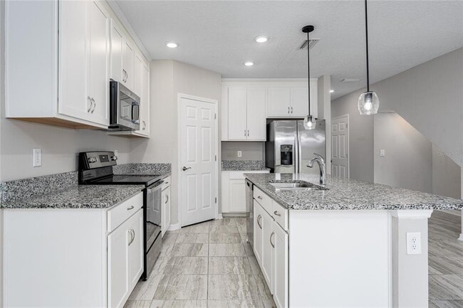 Building Photo - 5528 Tripoli Dr