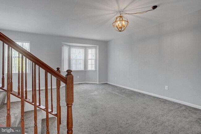Building Photo - 64 Milestone Ct
